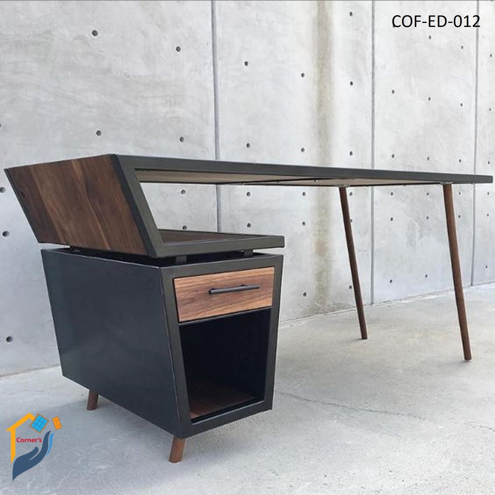 executive desk OAK Veneer Lacquer finish Docu paint Solid Segun