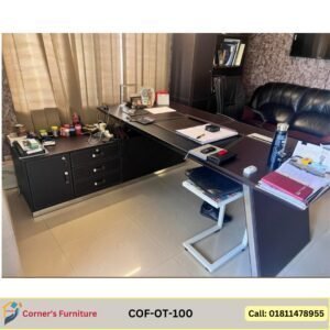 Unique design Executive table stylish modern contemporary design sophisticated chic elegant eye-catchy unique simple attractive beautiful