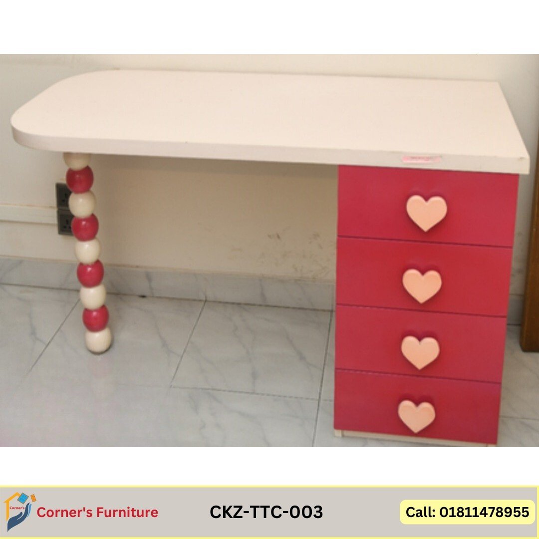 Kids table made of solid MAHAGONY wood, Canadian oak veneer mdf board with duco paint finish. As per picture.